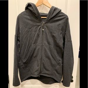 Lululemon zip up size 6